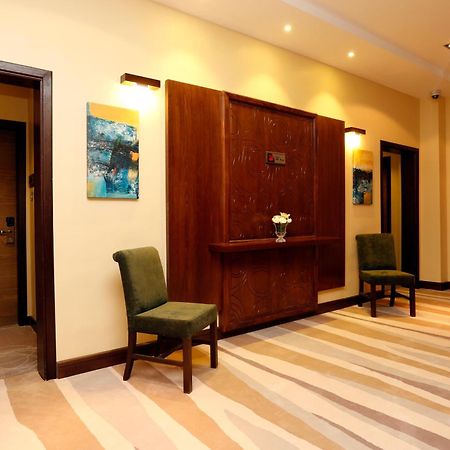 Swiss Flora Inn Hotel Riyad Extérieur photo