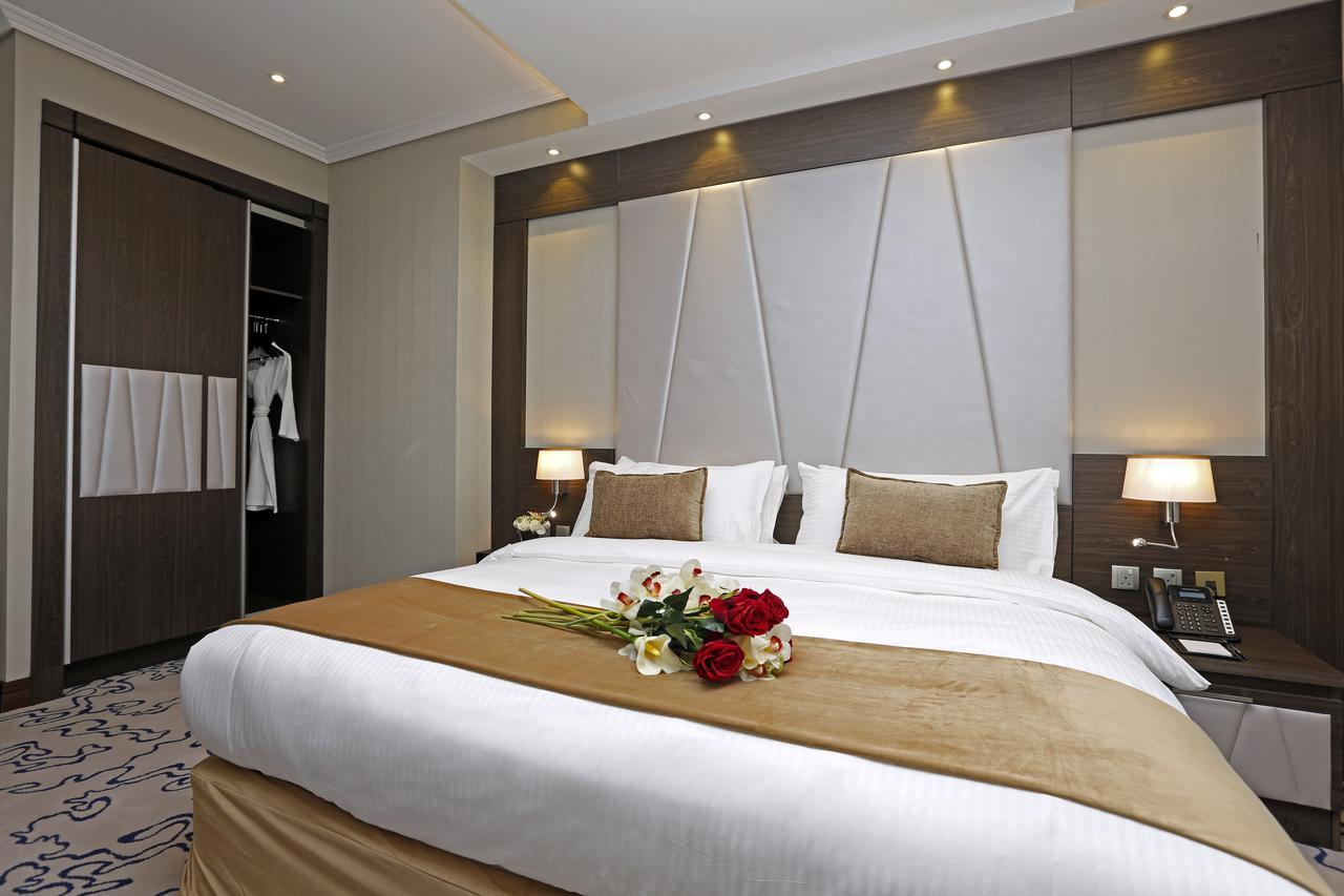 Swiss Flora Inn Hotel Riyad Extérieur photo