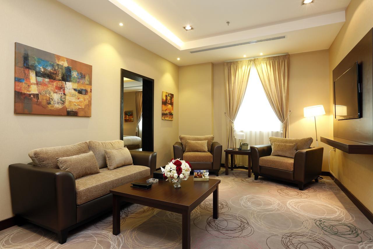 Swiss Flora Inn Hotel Riyad Extérieur photo